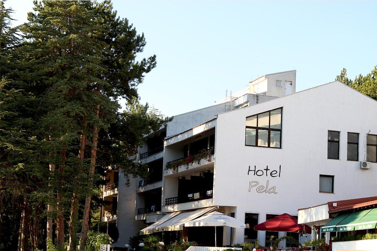 אוהריד Hotel Pela מראה חיצוני תמונה