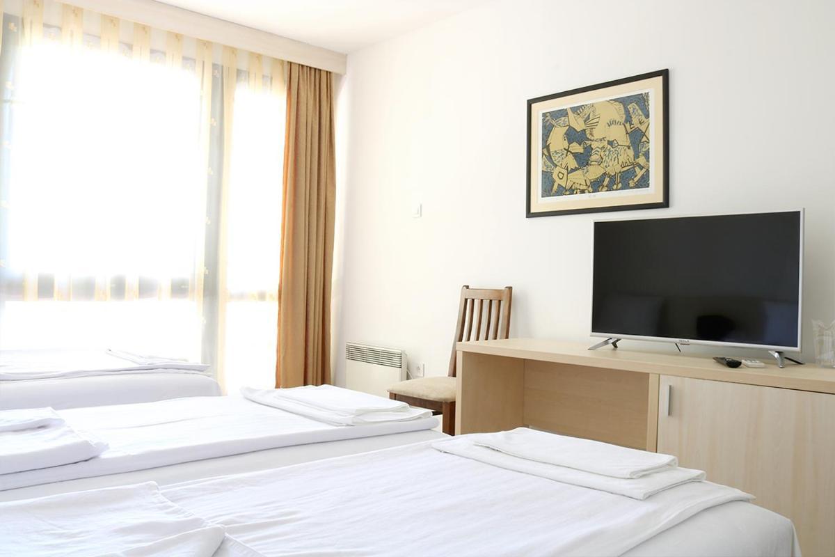 אוהריד Hotel Pela מראה חיצוני תמונה