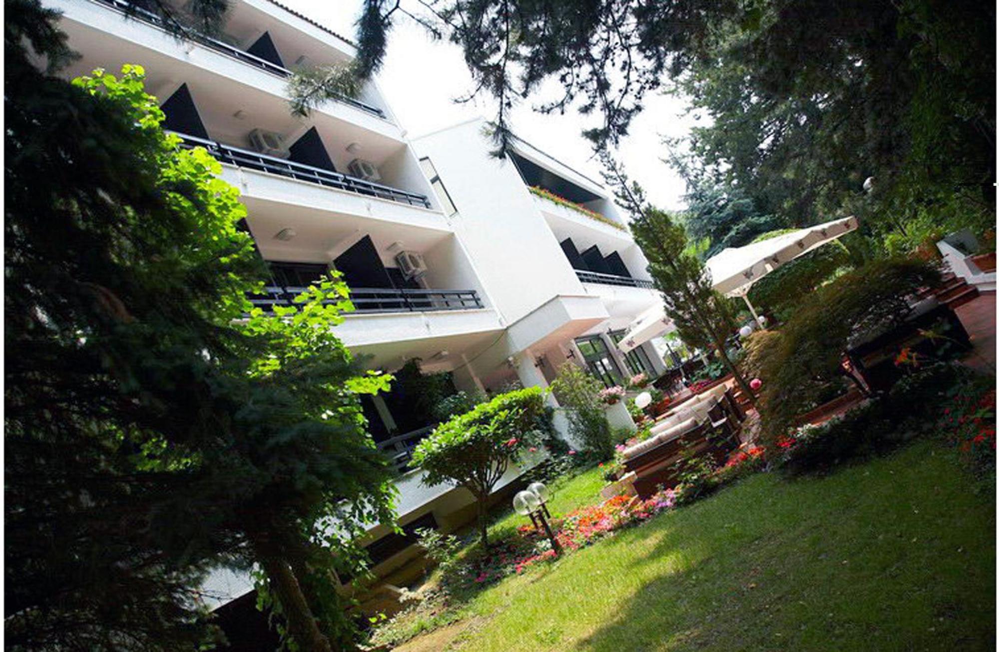 אוהריד Hotel Pela מראה חיצוני תמונה