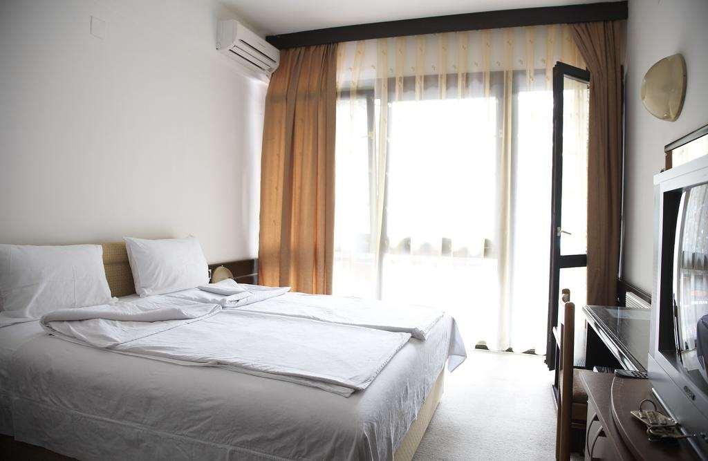 אוהריד Hotel Pela חדר תמונה
